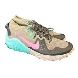 NEW Women’s Nike Trail Wildhorse Shoe, size 8